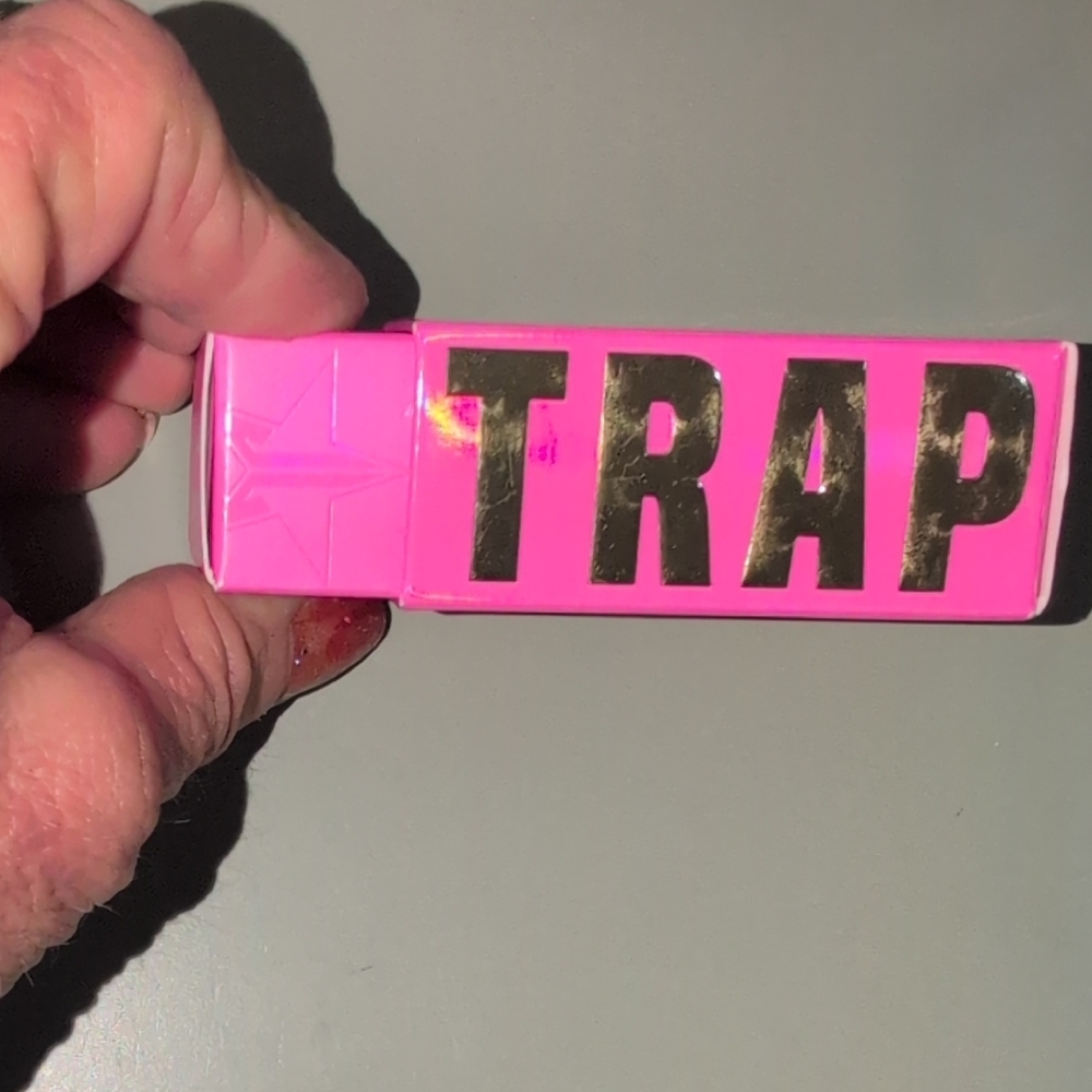 Jeffrey Star Velvet Trap Lipstick - Pink Religion NIB